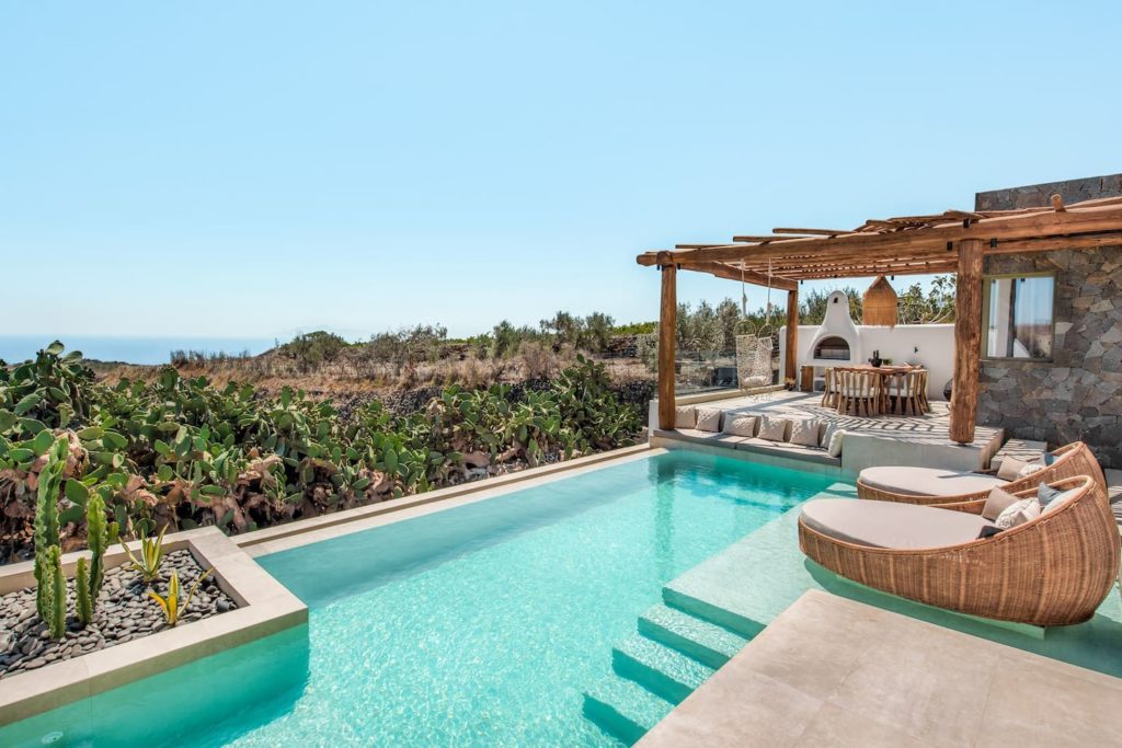 Infinity pool at a luxury airbnb in Santorini, Greece 