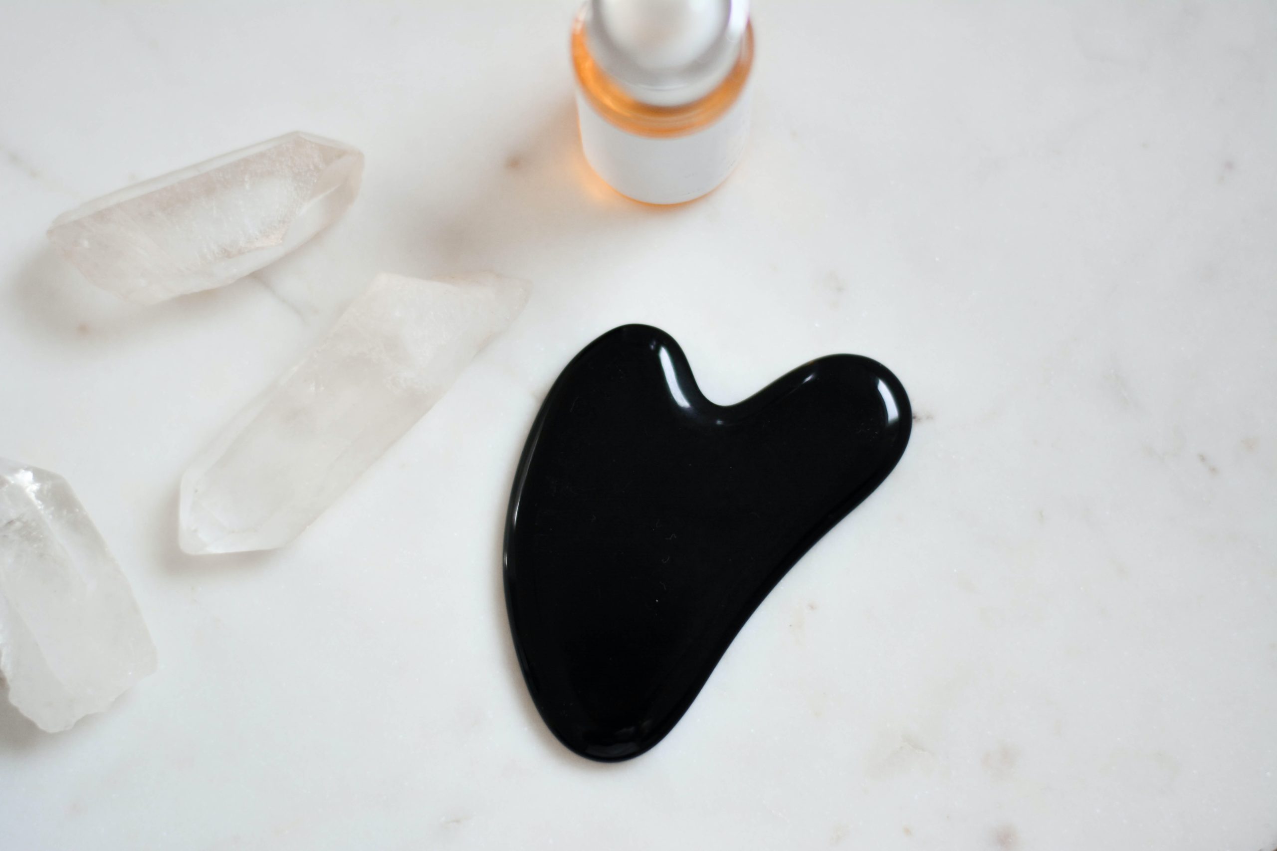 What You Need to Know About Gua Sha Skincare